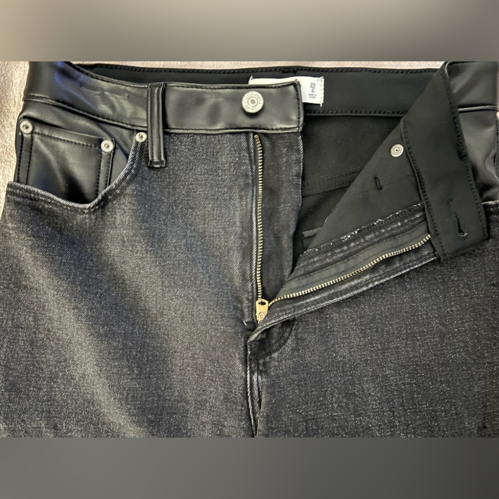 Abercrombie Ankle Straight Ultra High Rise Black Denim/Faux Leather 29/8 - Picture 9 of 12